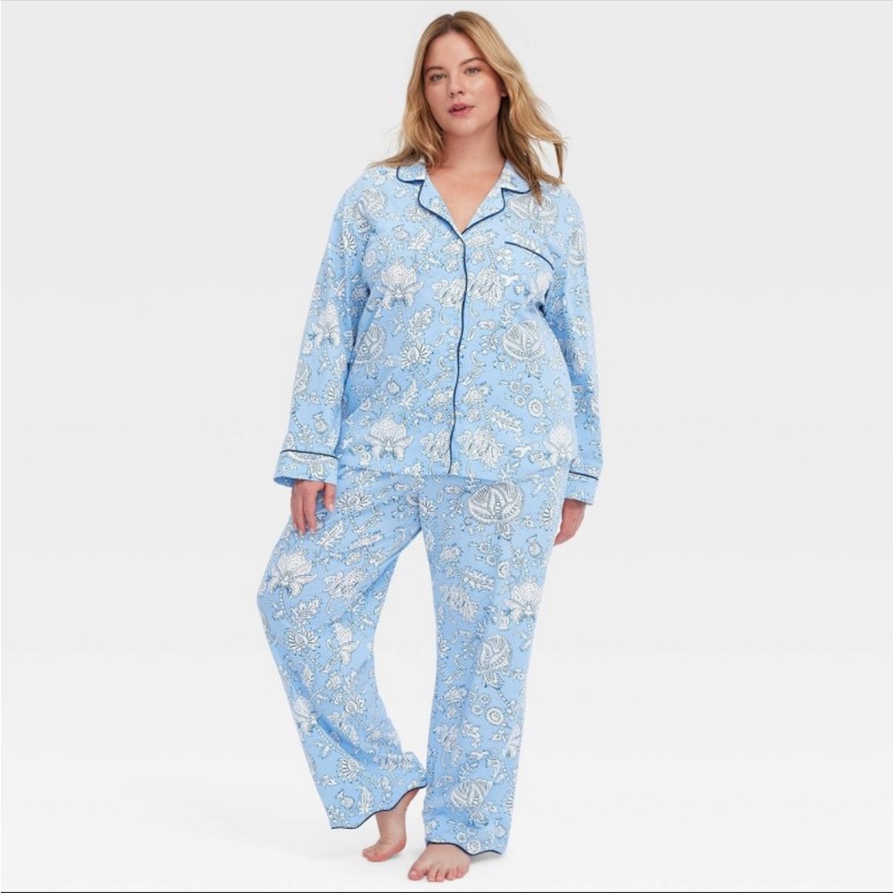Roller Rabbit x Target - Floral Vines Pajamas (1X and 2X)